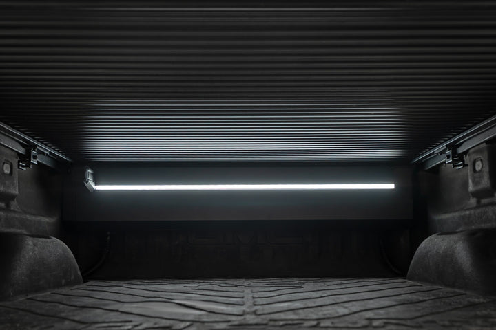 Powered Retractable Bed Cover | 5'9" Bed | Chevy/GMC 1500 (14-18 & Classic)