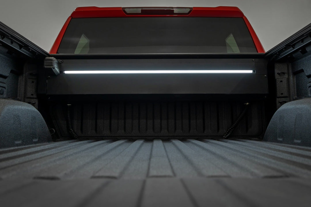 Powered Retractable Bed Cover | 5'10" Bed | Chevy/GMC Sierra 1500 (19-26)/Silverado 1500 (19-26)