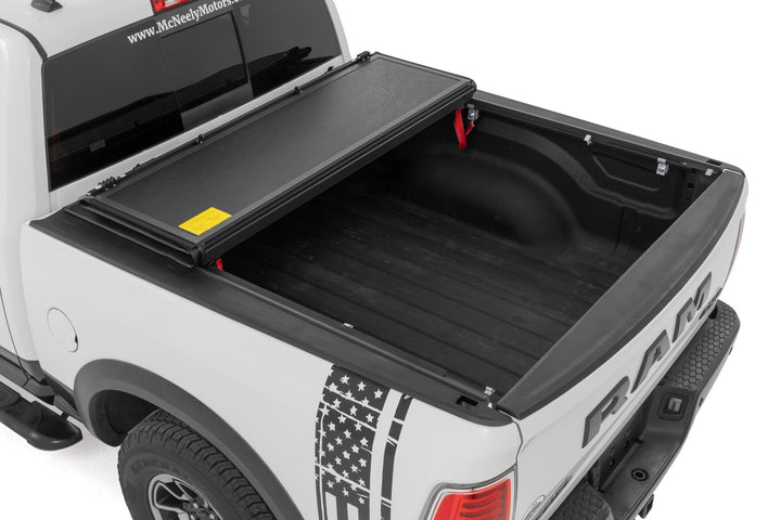 Hard Low Profile Bed Cover | 5'7" Bed | No Rambox | Ram 1500 2WD/4WD (2009-2018 & Classic)