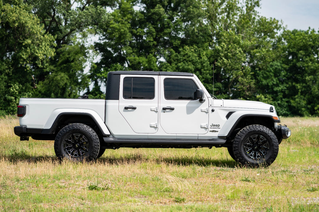 2.5 Inch Leveling Kit | Spacers | M1 | Jeep Gladiator JT 4WD (2024-2026)