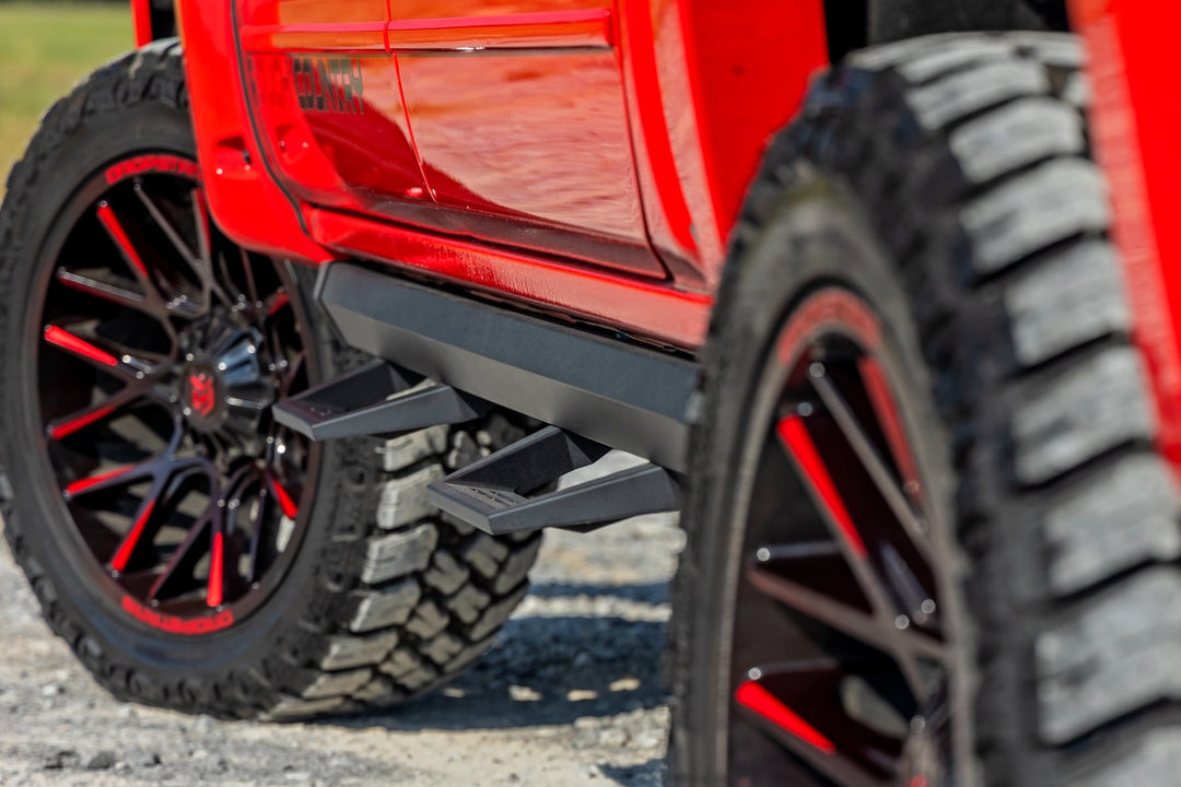 SRL2 Adj Aluminum Step | Crew Cab | Chevy/GMC 1500/2500HD/3500HD (07-18 & Classic)