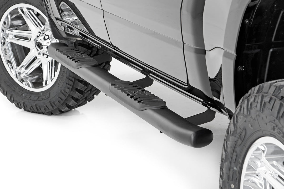Oval Nerf Step | Crew Cab | Black | Ram 1500 (19-26)/1500 TRX (21-24)